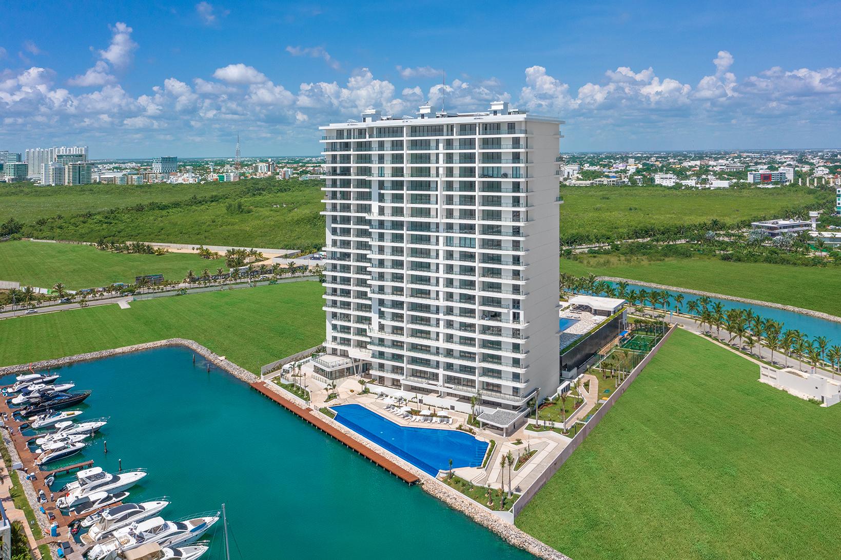 Departamento en Puerto Cancún!