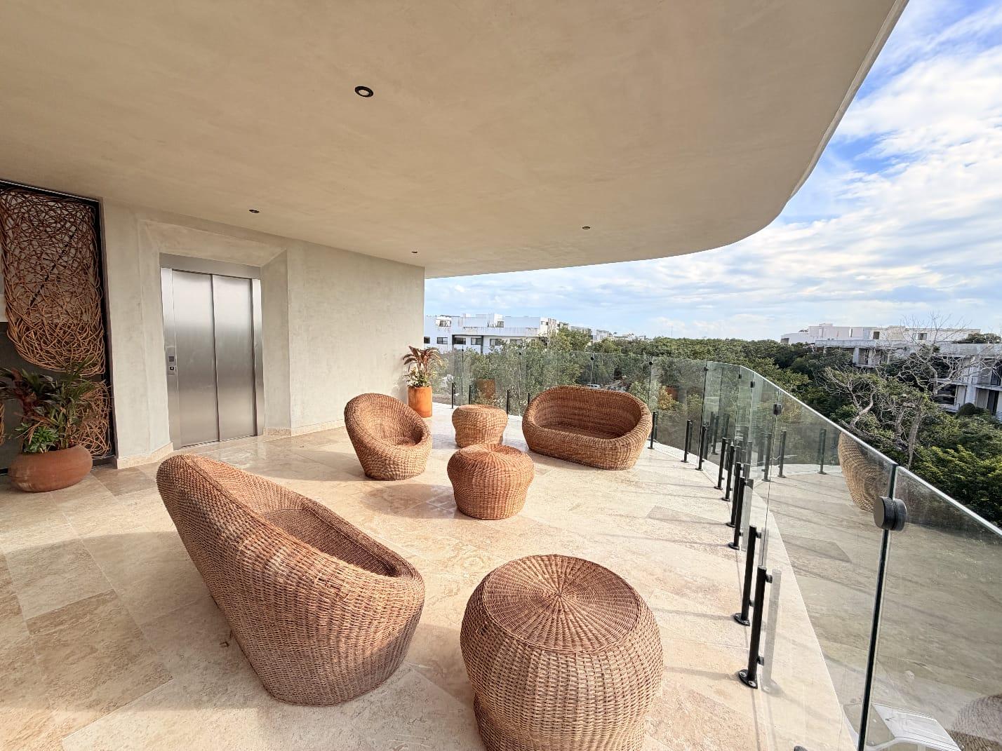 Departamento de 2 recamaras a precio increíble en Zona Premium de Tulum!