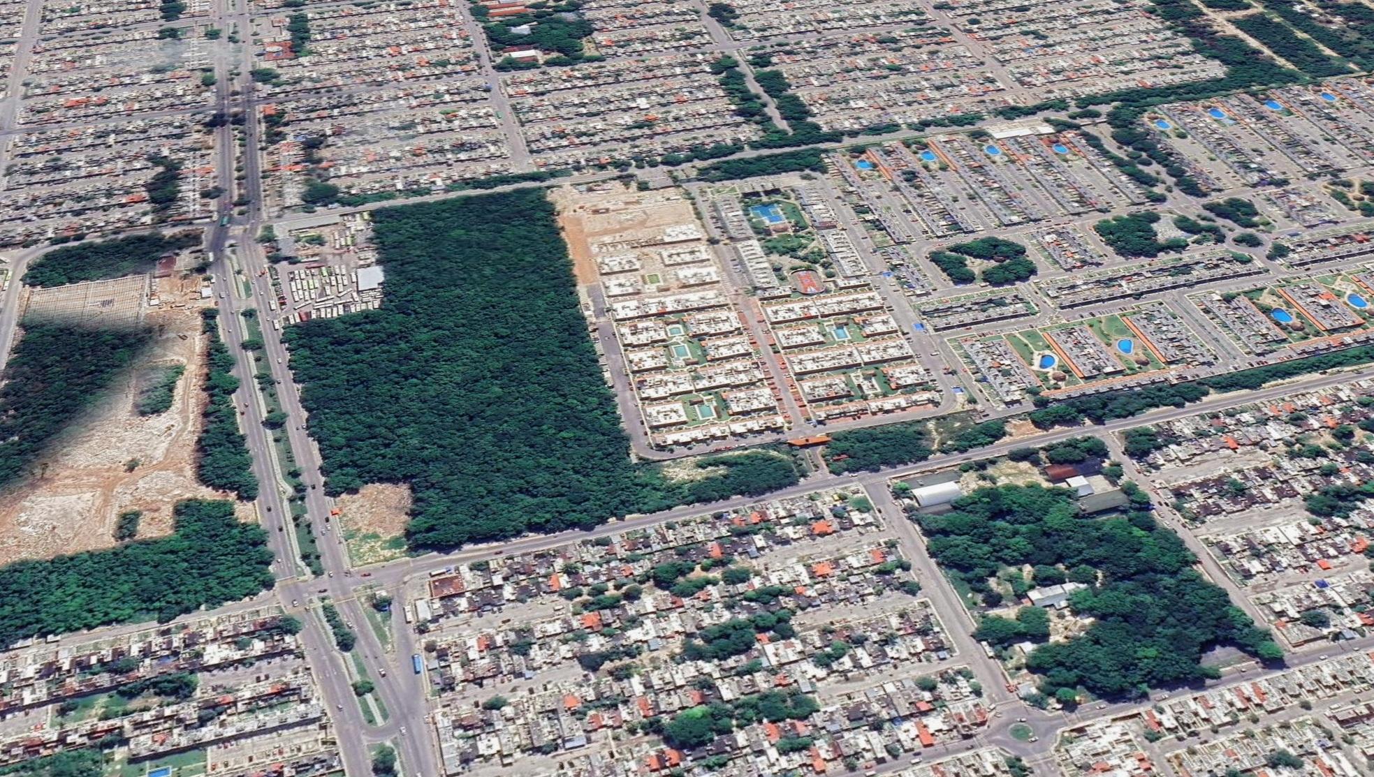 TERRENO DE USO MIXTO PARA DESARROLLO,BODEGA, ENCIERRO EN ZONA NORTE DE CANCUN