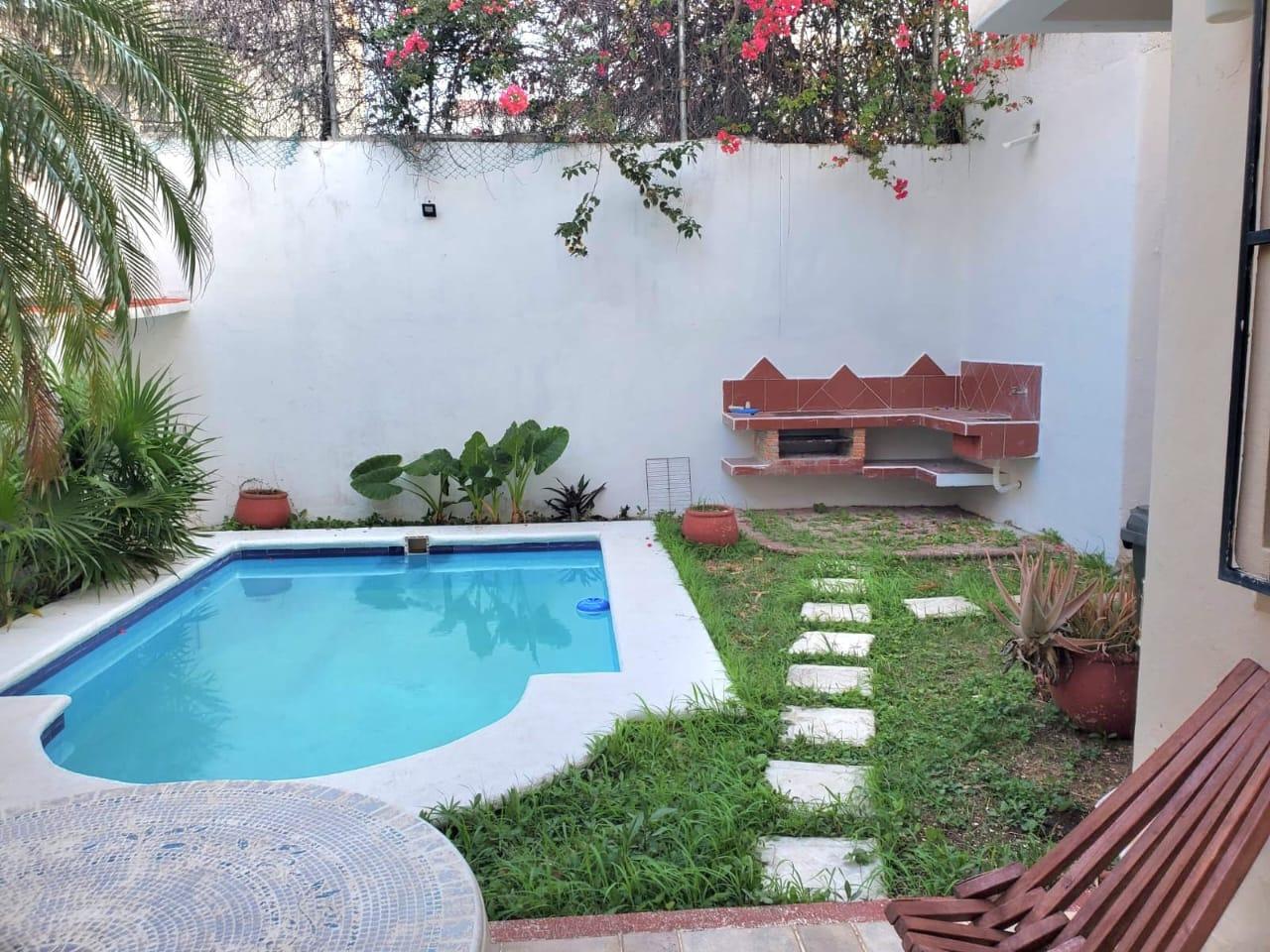 Residencia en venta Sm 2A a un paso de Puerto Cancún!