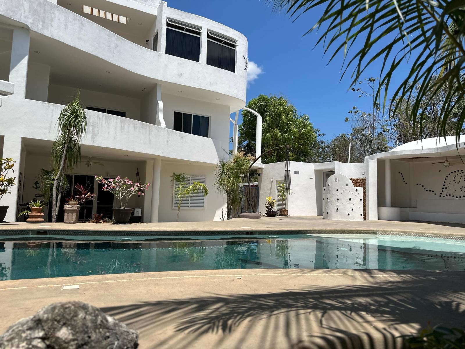 Hostal amueblado en la Colonia Doctores Cancún